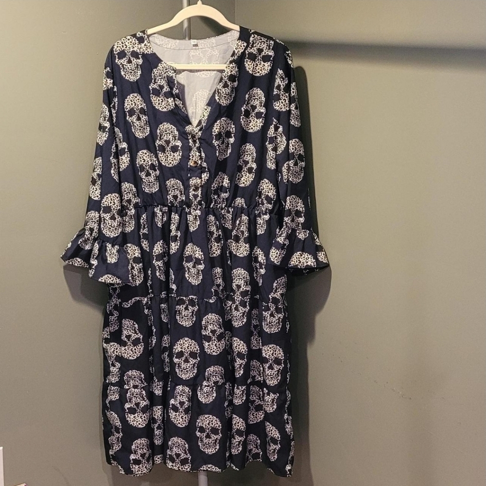 Black and White Skull Print Dress